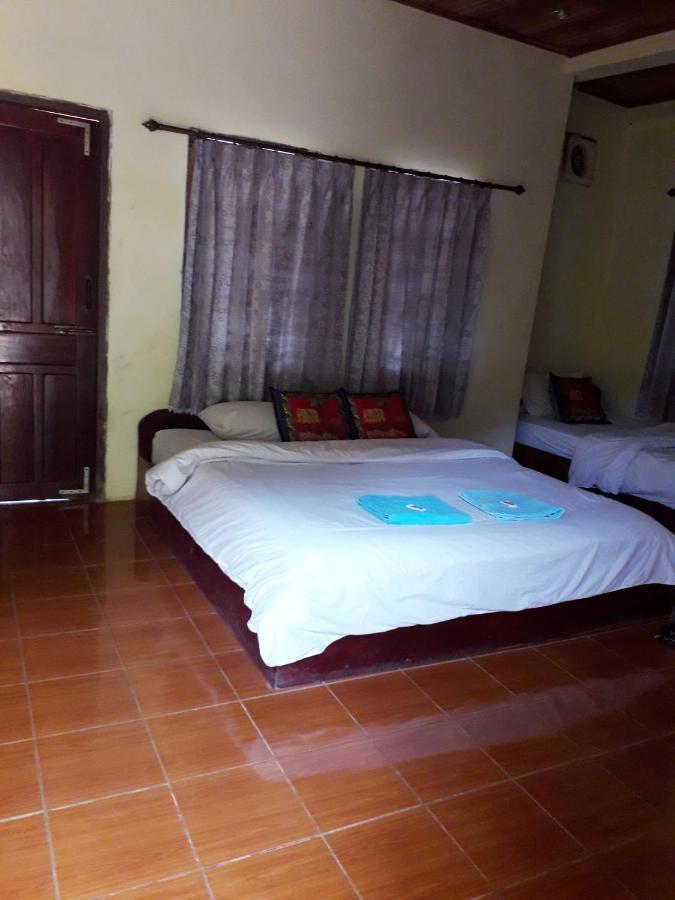 Sunrise Bungalow Hotel Nong Khiaw ภายนอก รูปภาพ
